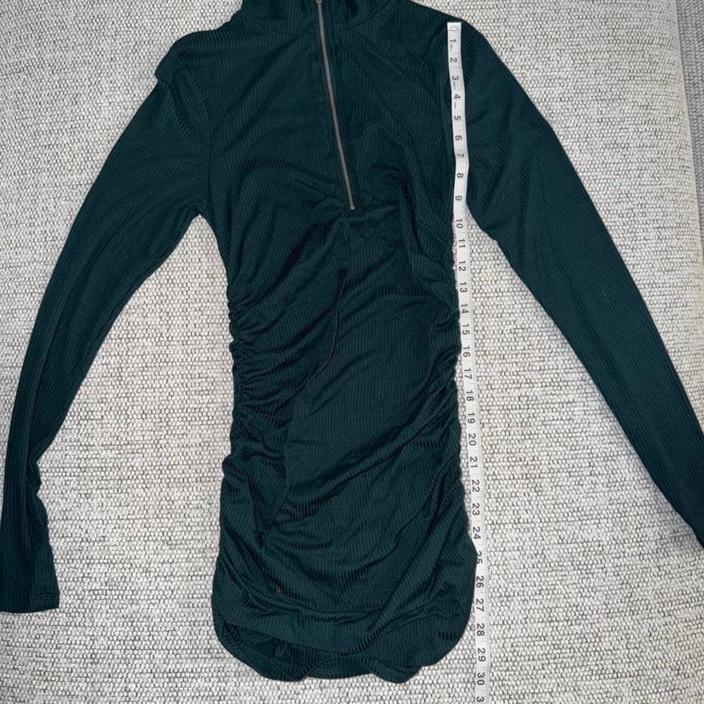 Fashion Nova green ribbed knit long sleeve top and leggings set
